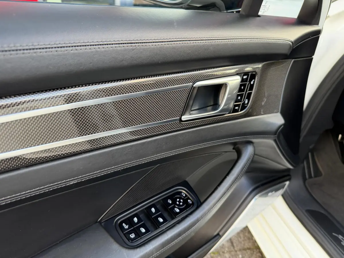 2.9 4 E-Hybrid | Pano | Burmester | Memory Seats | Keyless |