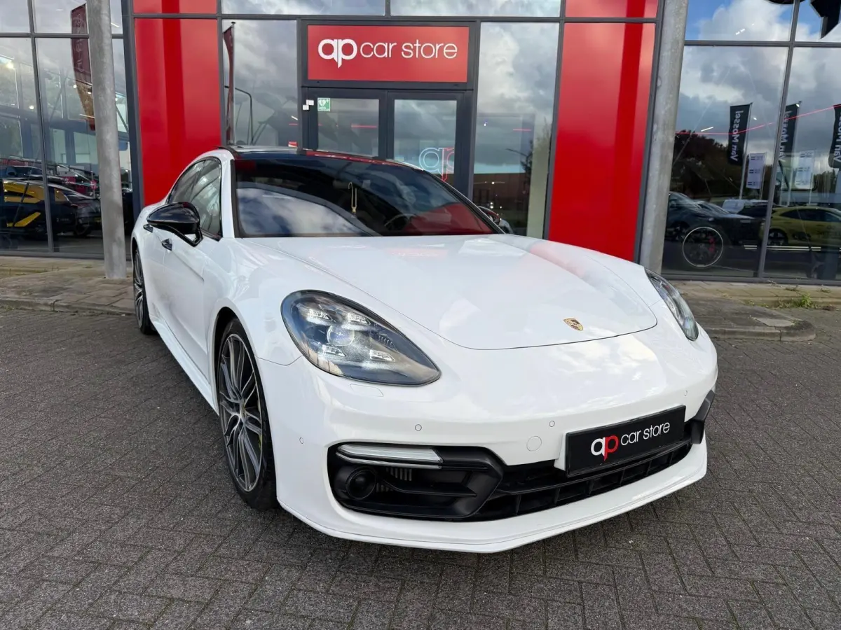 2.9 4 E-Hybrid | Pano | Burmester | Memory Seats | Keyless |