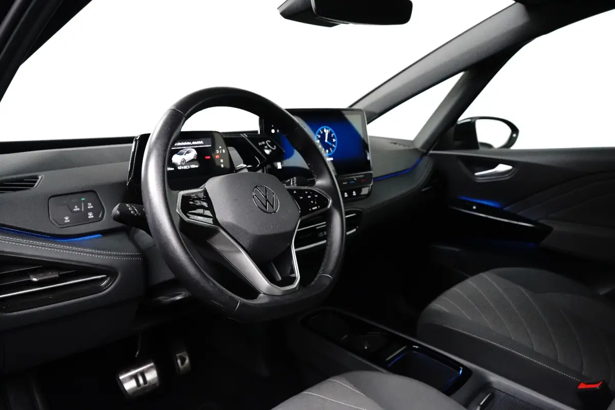 59 KWh 204 pk Pro | Cruise control adaptief | 18 inch LM Velgen | Parkeersensoren V&A |