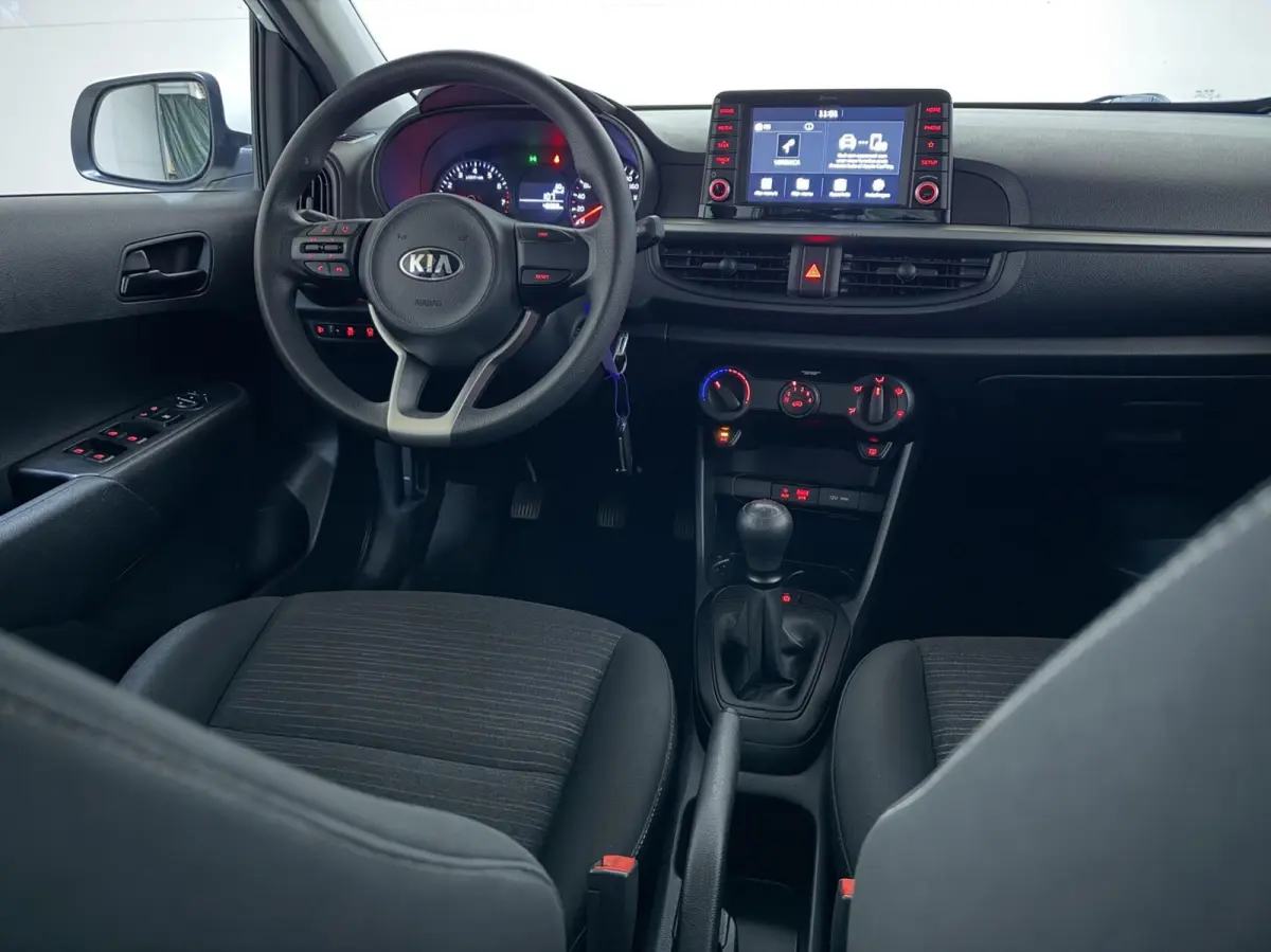 1.0 MPi ComfortPlusLine Carplay Camera CC AC
