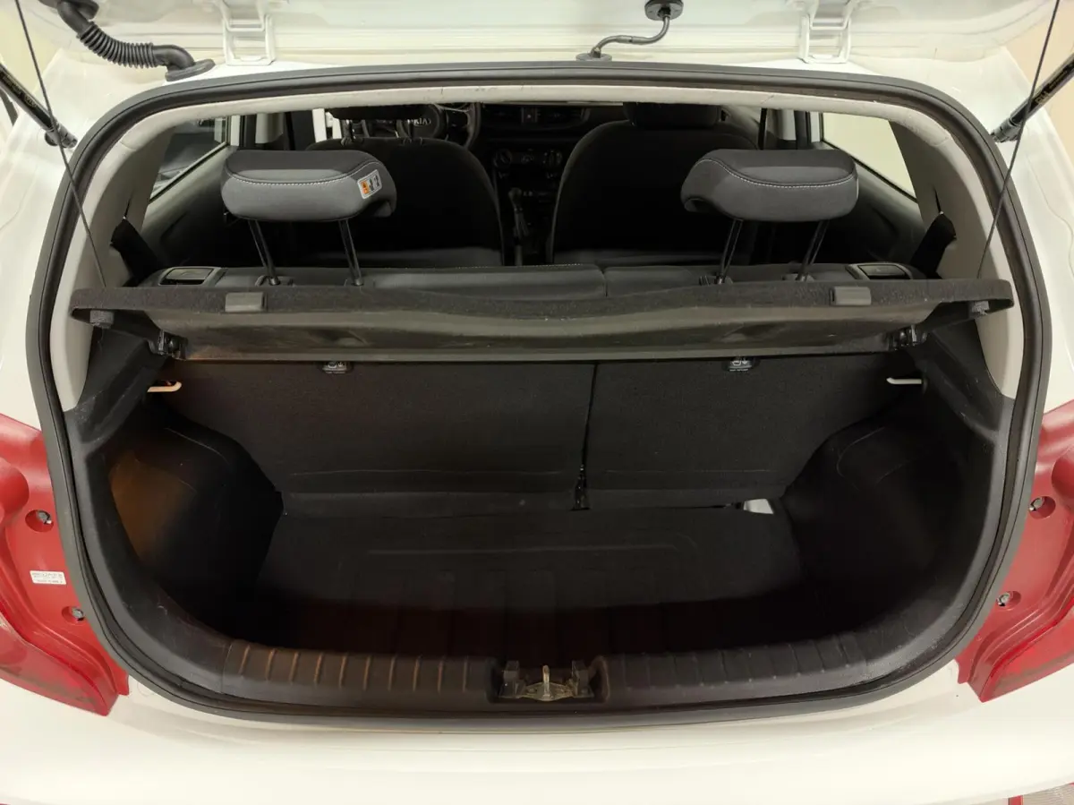 1.0 MPi ComfortPlusLine Carplay Camera CC AC