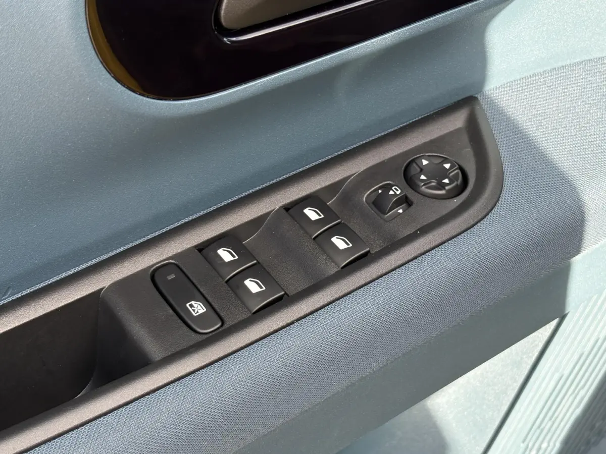 La Prima 11 kW 44 kWh CARPLAY/CAMERA/LED/2556 KM!