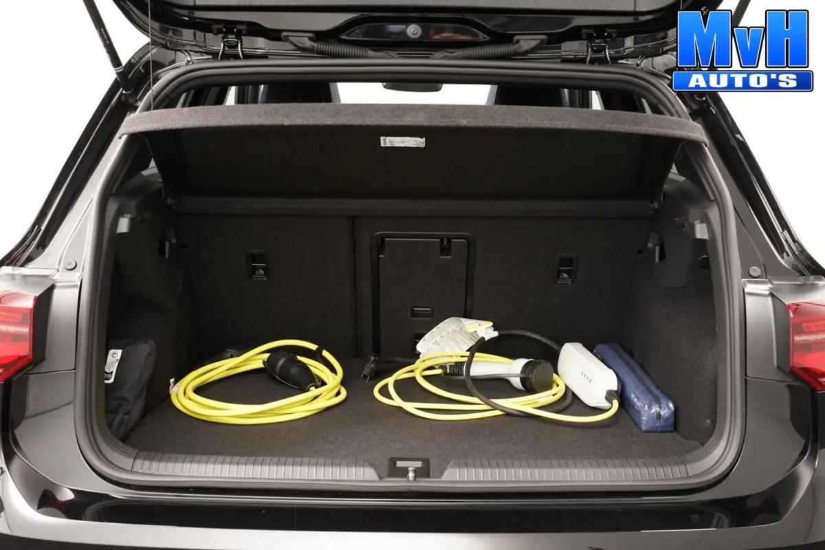 1.4 PHEV GTE|245PK|PANO|IQ-LIGHT|CAMERA