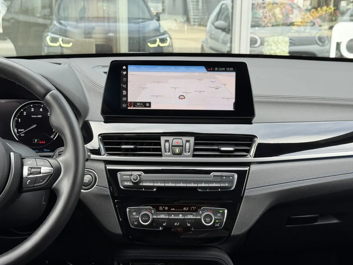 xDrive25e High Executive Trekhaak/Leder/Camera