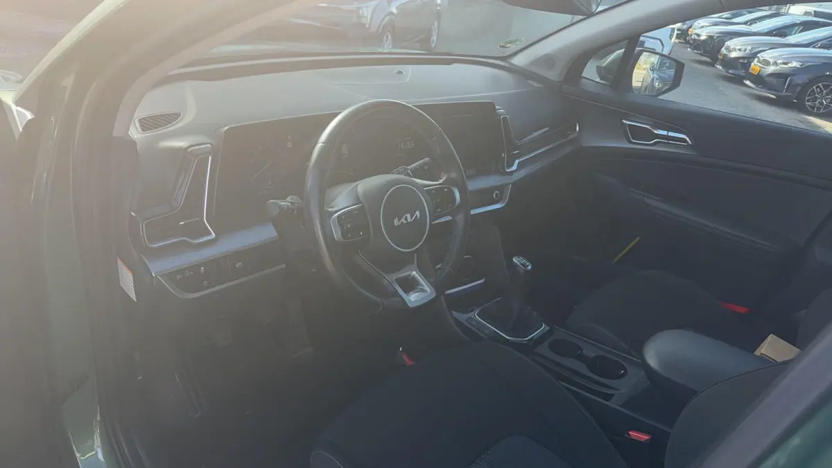 1.6 T-GDi MHEV DynamicLine | Net binnen, Foto's volgen | Navi | Clima | Cruise | Carplay |