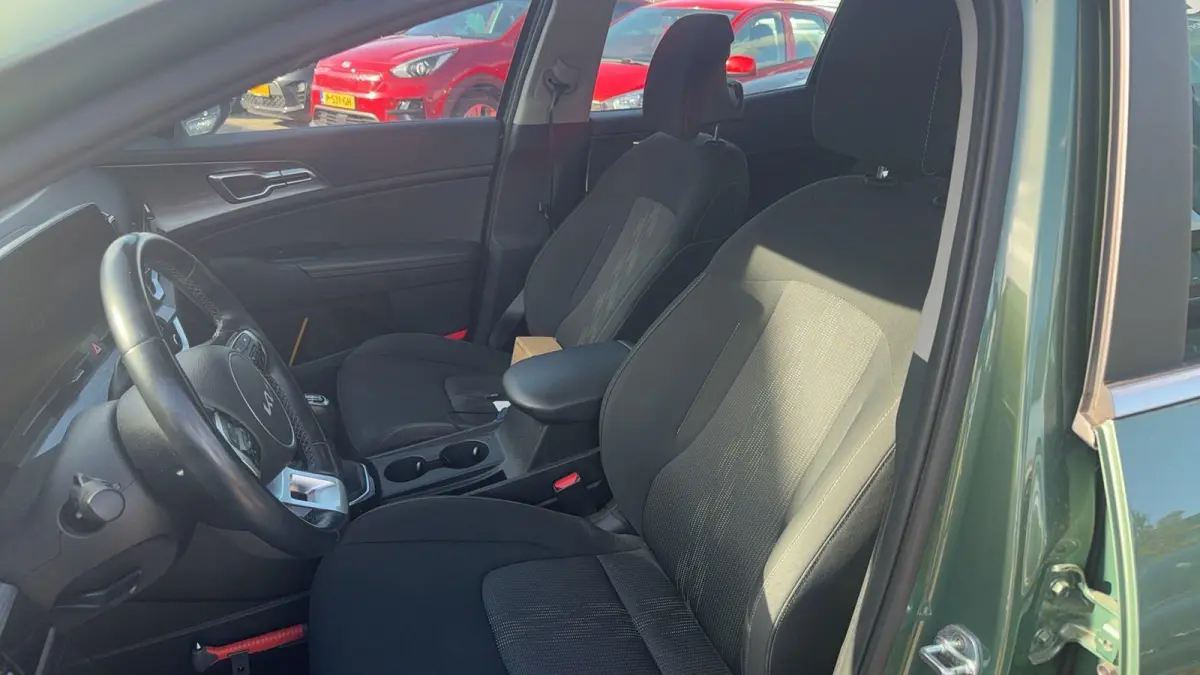 1.6 T-GDi MHEV DynamicLine | Net binnen, Foto's volgen | Navi | Clima | Cruise | Carplay |