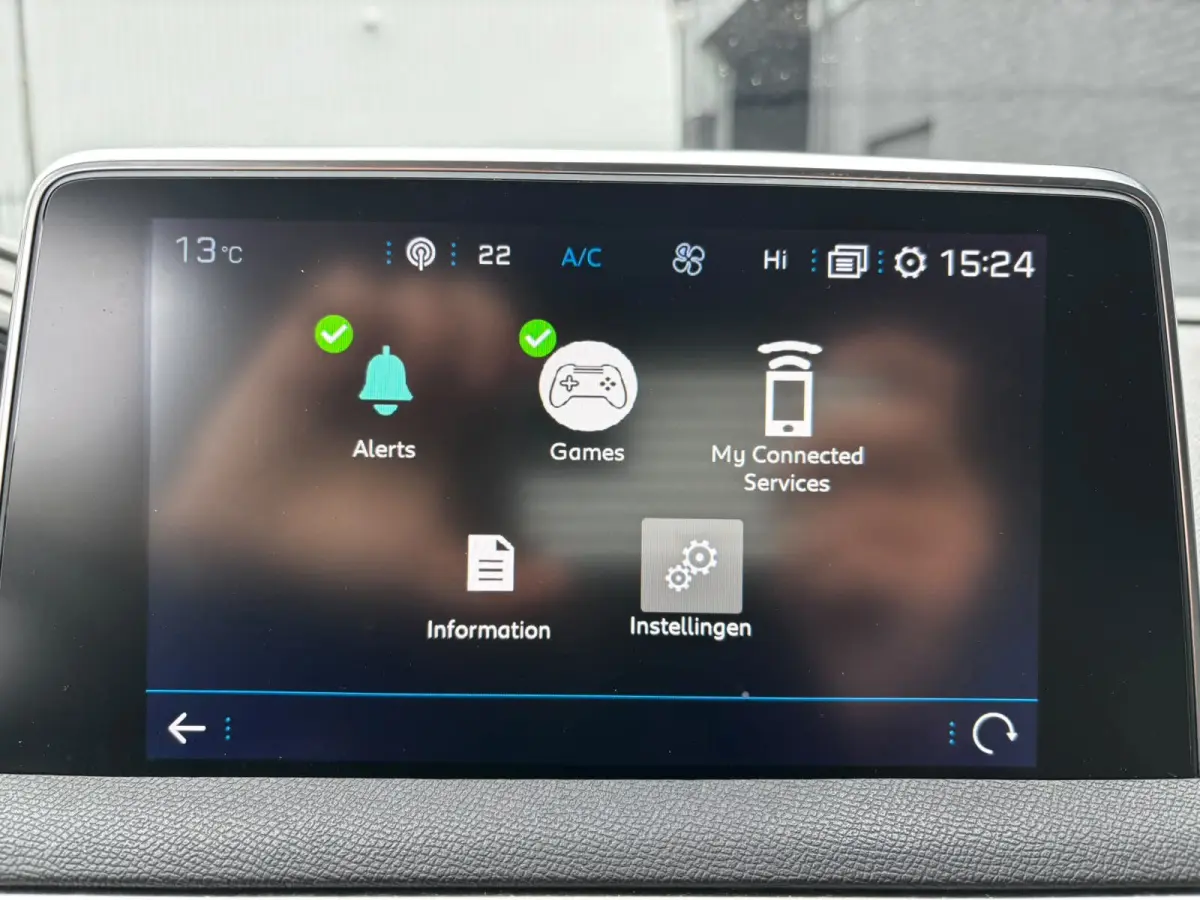 1.2 PureTech Blue Lease Premium Avantage KEYLESS|CARPLAY|LEDER|CAMERA|NAVI