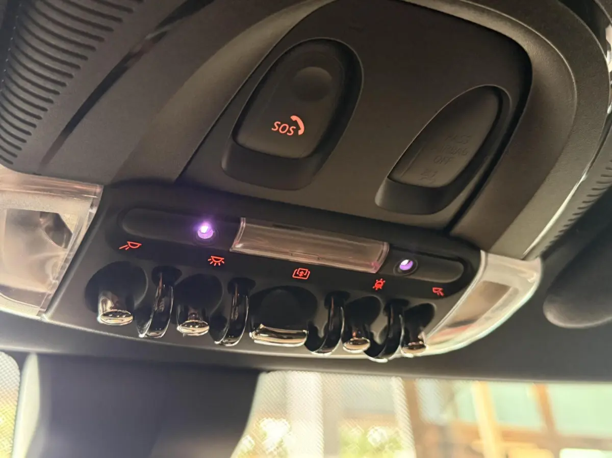 1.5 Cooper Camden Plus Edition