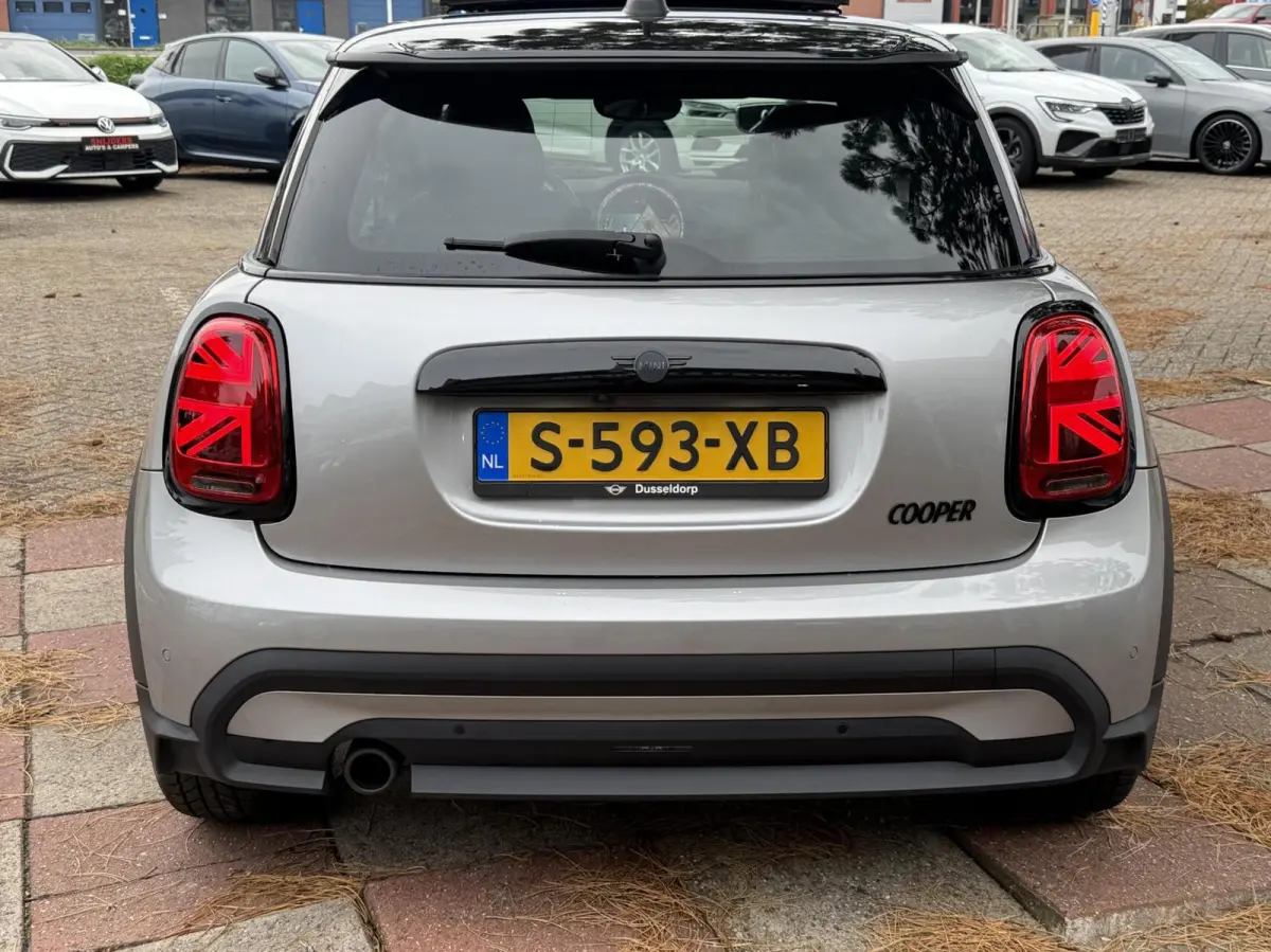 1.5 Cooper Camden Plus Edition