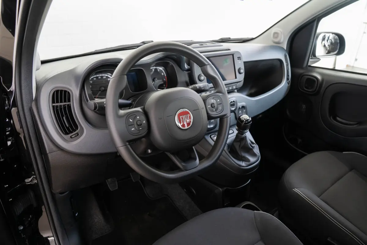 1.0 Hybrid | Climate Controle | Parkeersensoren | Apple Carplay & Android Auto | Bestuurderstoel in hoogte verstelbaar |
