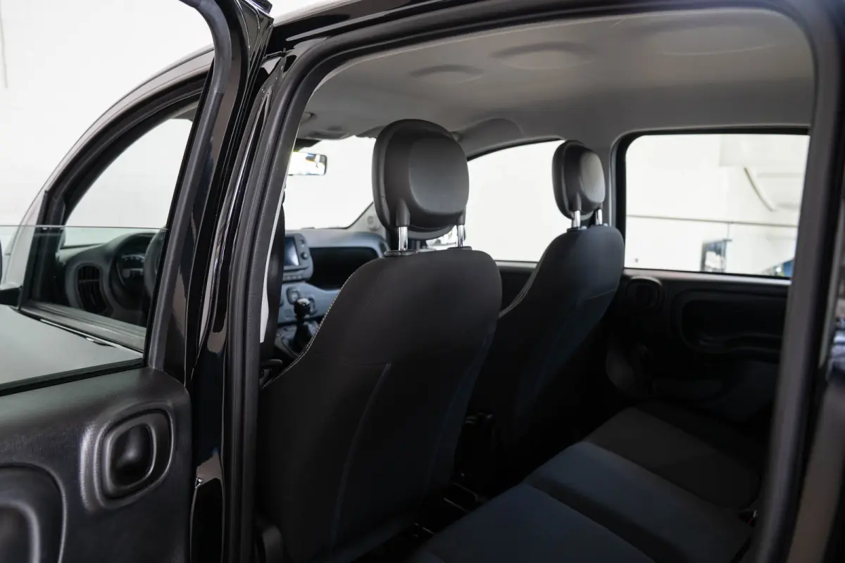 1.0 Hybrid | Climate Controle | Parkeersensoren | Apple Carplay & Android Auto | Bestuurderstoel in hoogte verstelbaar |