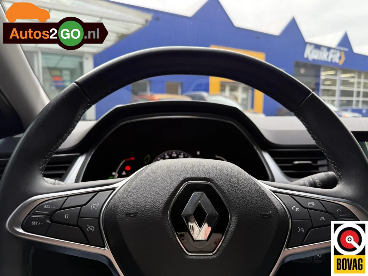 1.0 TCe 90 evolution I Camera I parkeersensoren I Navi I Apple carplay Android auto I trekhaak I rijklaar I
