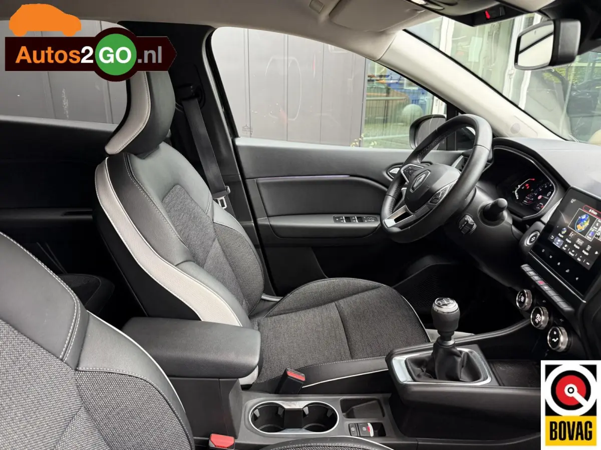 1.0 TCe 90 evolution I Camera I parkeersensoren I Navi I Apple carplay Android auto I trekhaak I rijklaar I