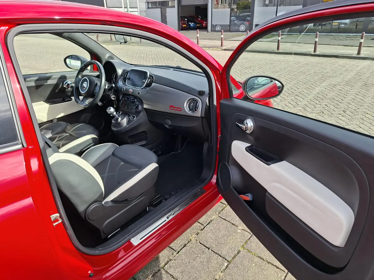 0.9 TwinAir Turbo Sport Navigatie/Bluetooth/Sportvelgen 16''/Airco/NAP/Privacy glas