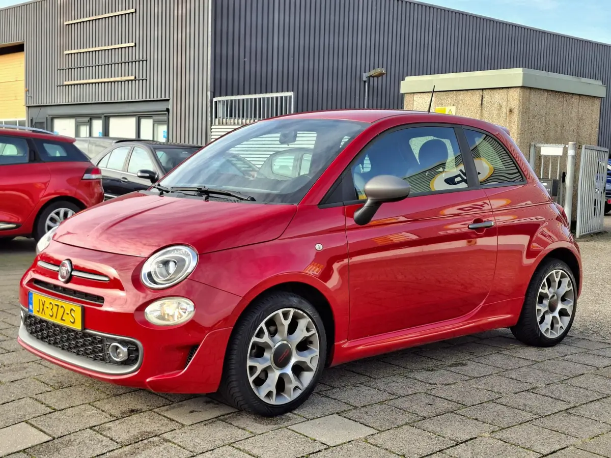 0.9 TwinAir Turbo Sport Navigatie/Bluetooth/Sportvelgen 16''/Airco/NAP/Privacy glas