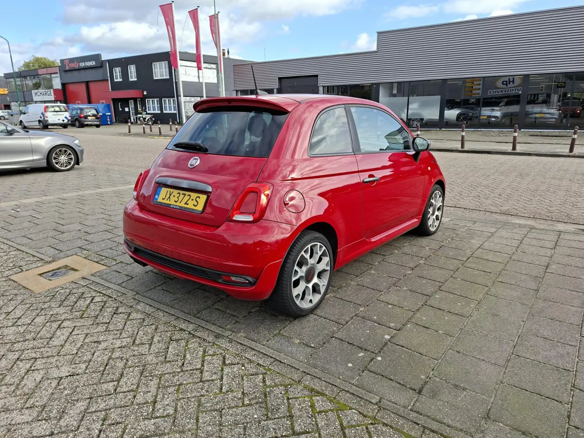 0.9 TwinAir Turbo Sport Navigatie/Bluetooth/Sportvelgen 16''/Airco/NAP/Privacy glas