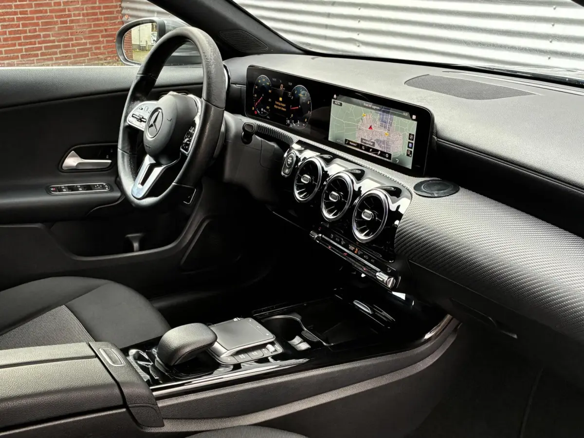 180 Auto Carplay Led 2020 Eerste Eigenaar Nl auto Cruise Control Camera Pdc Navigatie Vol Opties Nieuw Model