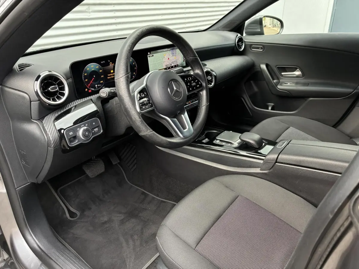 180 Auto Carplay Led 2020 Eerste Eigenaar Nl auto Cruise Control Camera Pdc Navigatie Vol Opties Nieuw Model