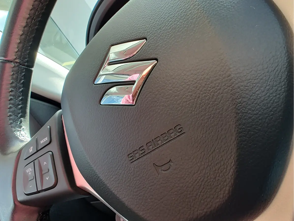 1.5 HYBRID STYLE AUTOMAAT Keyless | Dodehoeksensoren | Navi | Adaptive Cruise