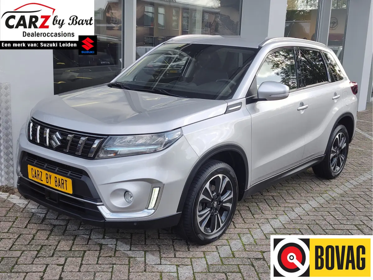 1.5 HYBRID STYLE AUTOMAAT Keyless | Dodehoeksensoren | Navi | Adaptive Cruise