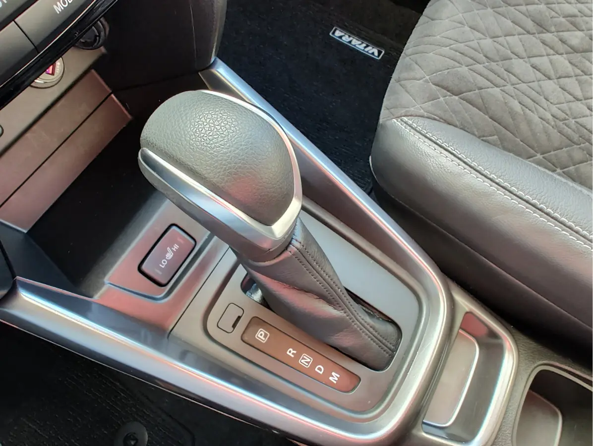 1.5 HYBRID STYLE AUTOMAAT Keyless | Dodehoeksensoren | Navi | Adaptive Cruise