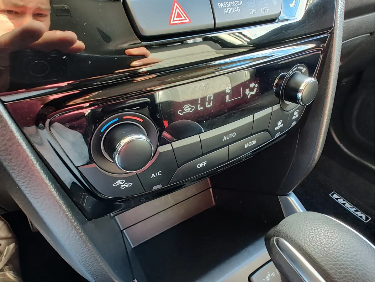 1.5 HYBRID STYLE AUTOMAAT Keyless | Dodehoeksensoren | Navi | Adaptive Cruise