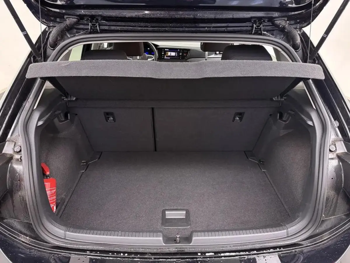 1.0 TSI Life Virtual CarPlay Camera NAP