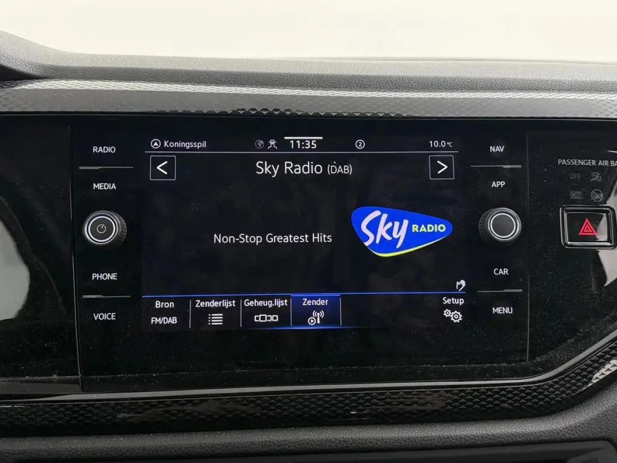 1.0 TSI Life Virtual CarPlay Camera NAP