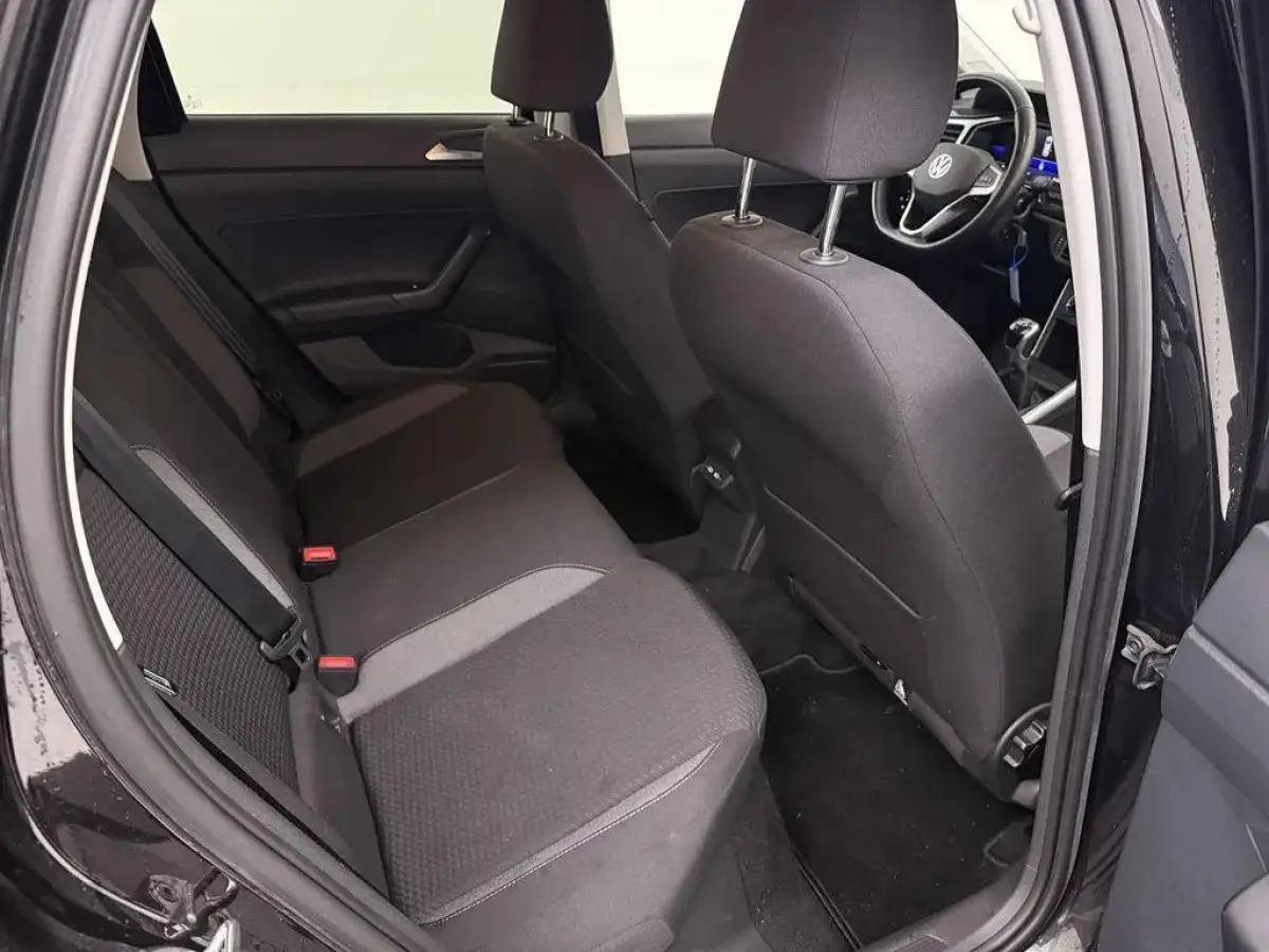1.0 TSI Life Virtual CarPlay Camera NAP
