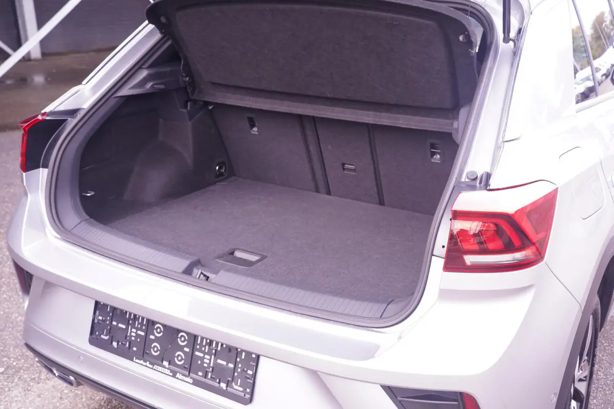 1.5 TSI 150 pk R Line Ext/Int. DSG Aut. Camera Apple Carplay, 18" LMV, LED Koplampen, Parkeerhulp, Adapt. Cruise