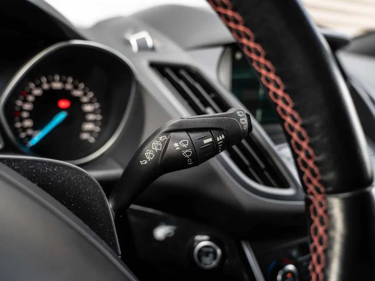 1.5 EcoBoost ST Line Sony/Camera/AppleCarPlay