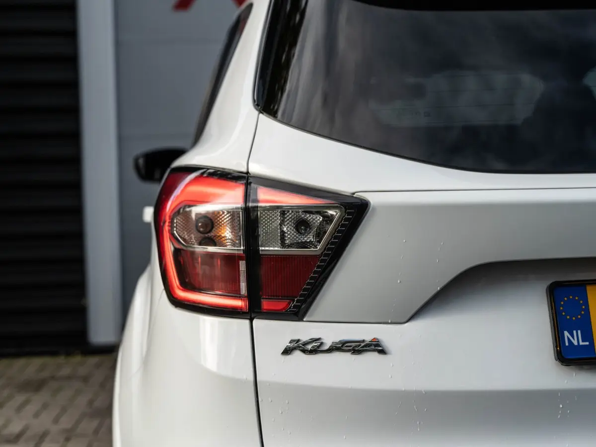 1.5 EcoBoost ST Line Sony/Camera/AppleCarPlay