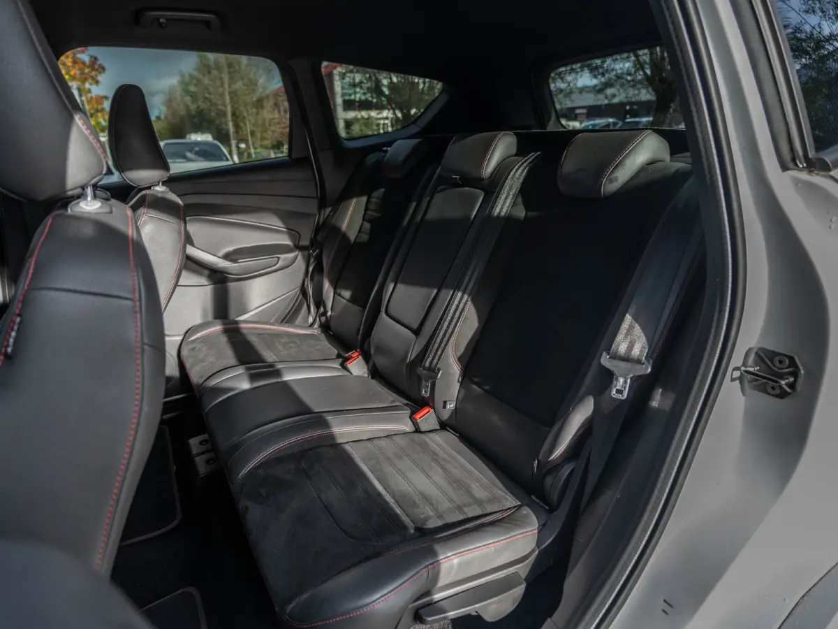 1.5 EcoBoost ST Line Sony/Camera/AppleCarPlay