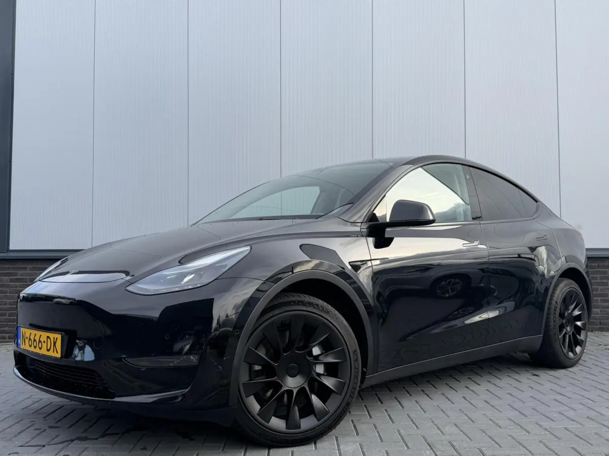 Long Range AWD 75 kWh