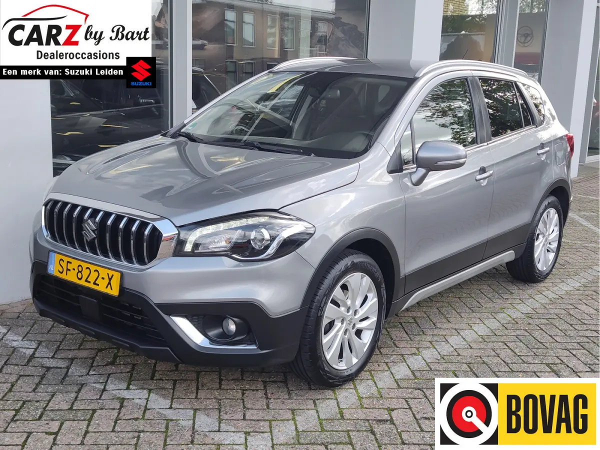 1.0 BOOSTERJET EXCLUSIVE Navi | Stoelverwarming | Trekhaak | Keyless | Camera