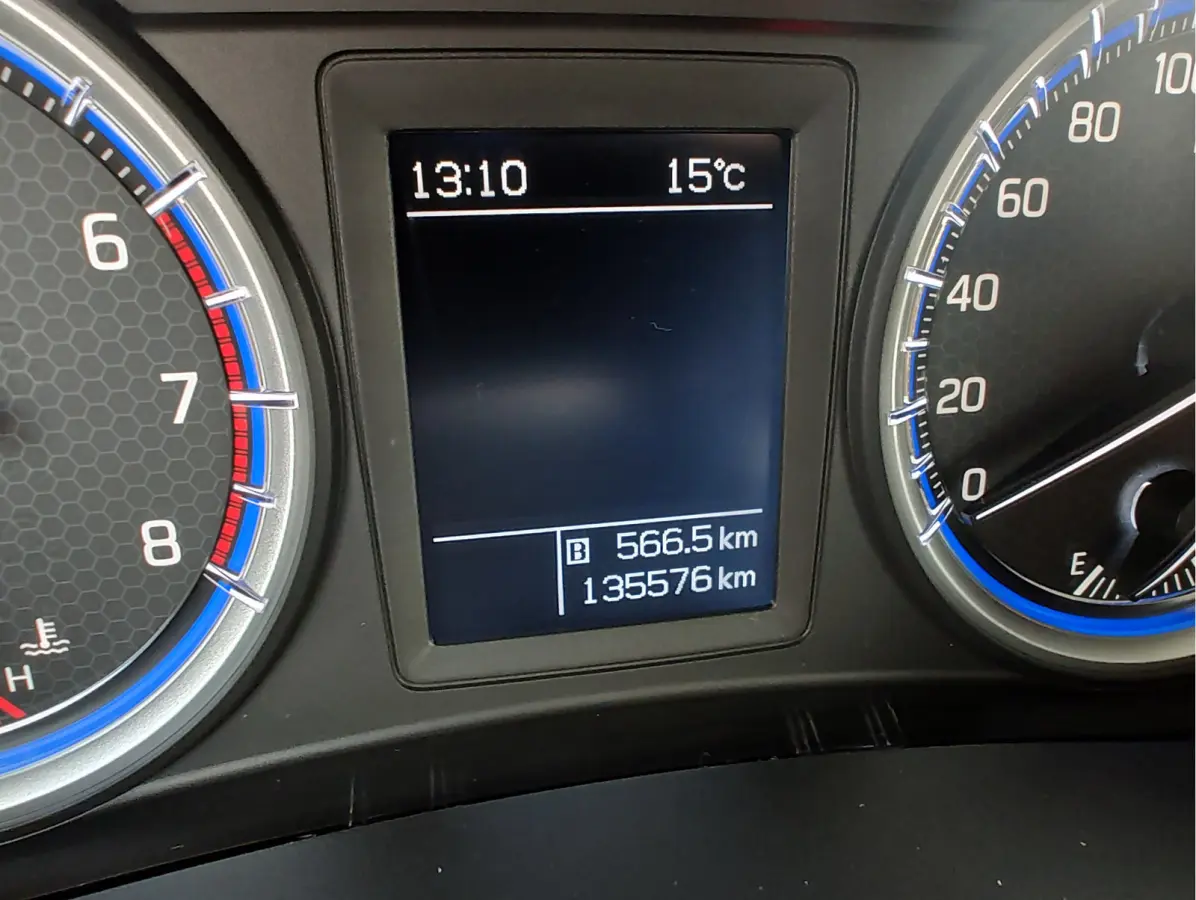1.0 BOOSTERJET EXCLUSIVE Navi | Stoelverwarming | Trekhaak | Keyless | Camera