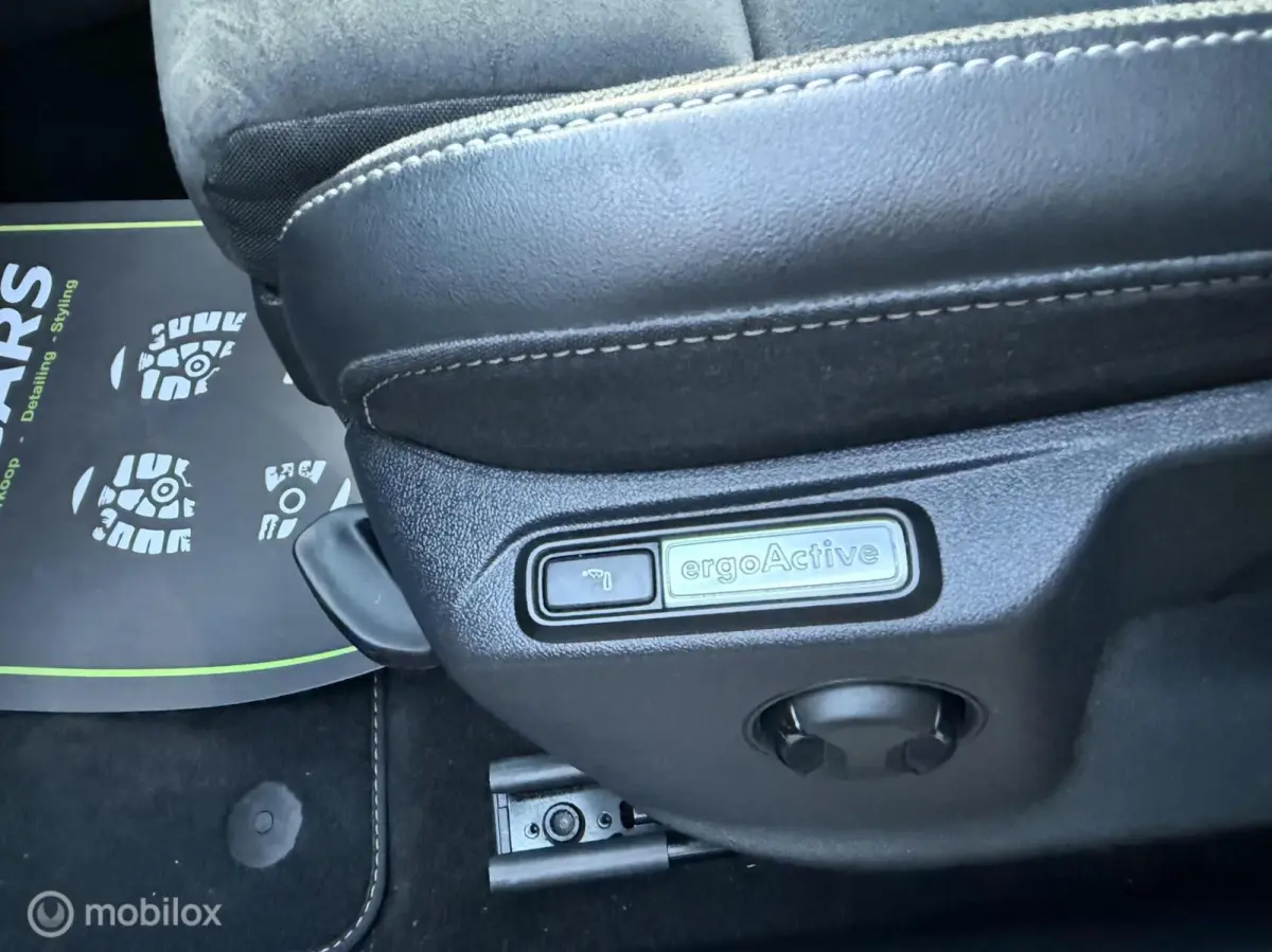 1.5 TSI R-Line|PANO|Massage|Keyless|Camera