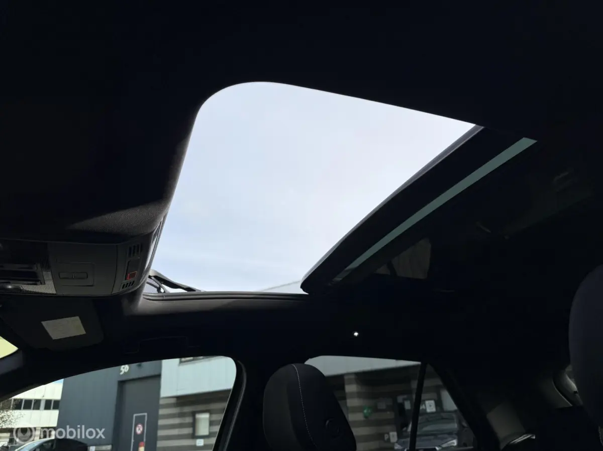 1.5 TSI R-Line|PANO|Massage|Keyless|Camera
