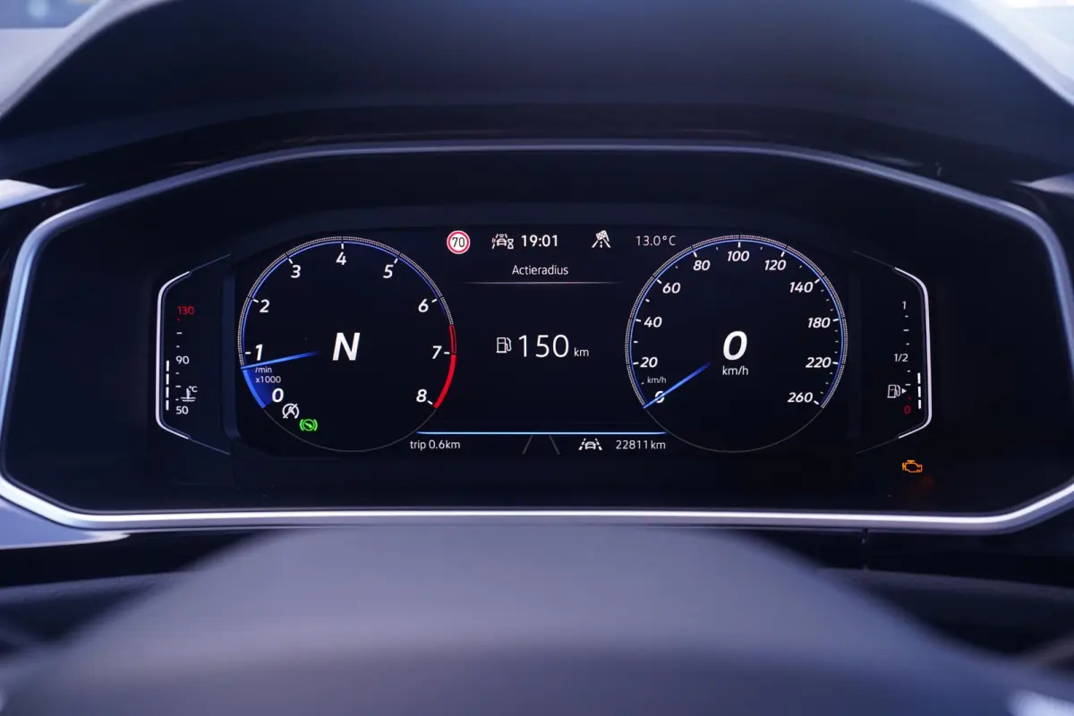 1.5 TSI 150 pk Aut. R Line Ext/Int. Matrix LED Dodehoek Assist, Elek. Achterklep, 19" LMV, App Connect, Adapt. Cruise