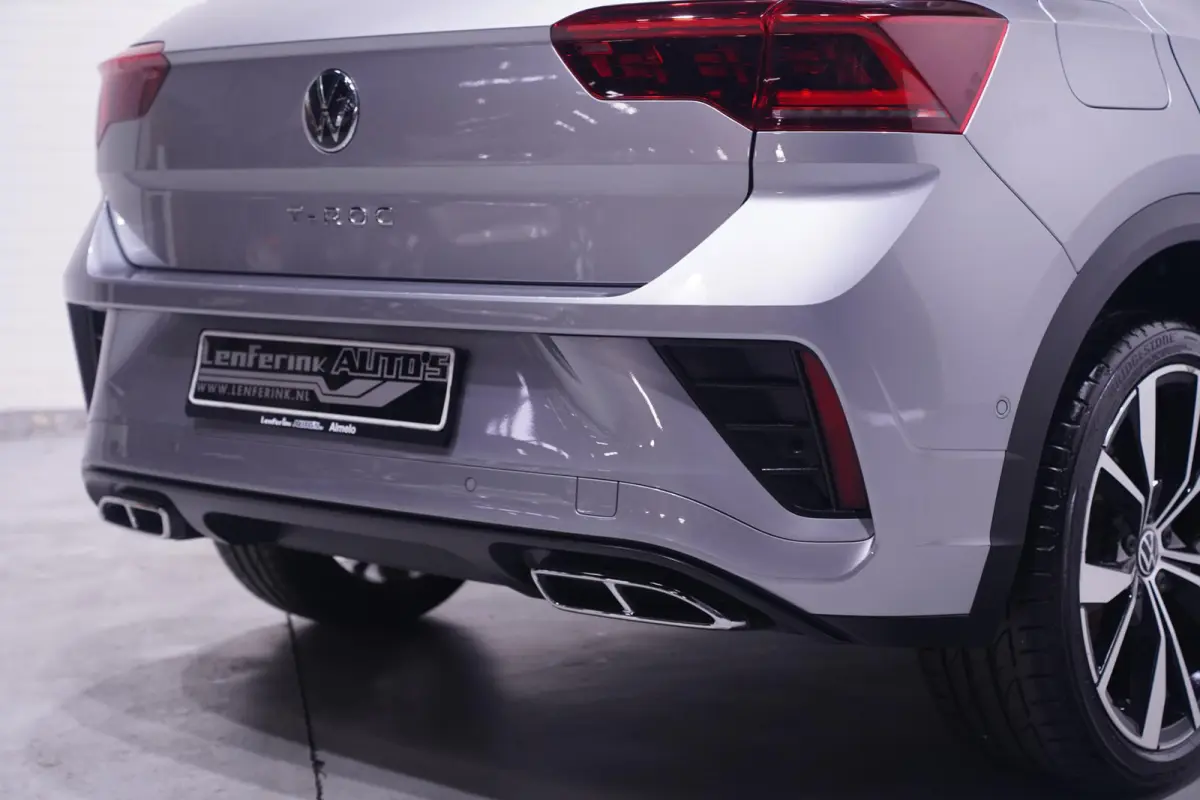 1.5 TSI 150 pk Aut. R Line Ext/Int. Matrix LED Dodehoek Assist, Elek. Achterklep, 19" LMV, App Connect, Adapt. Cruise