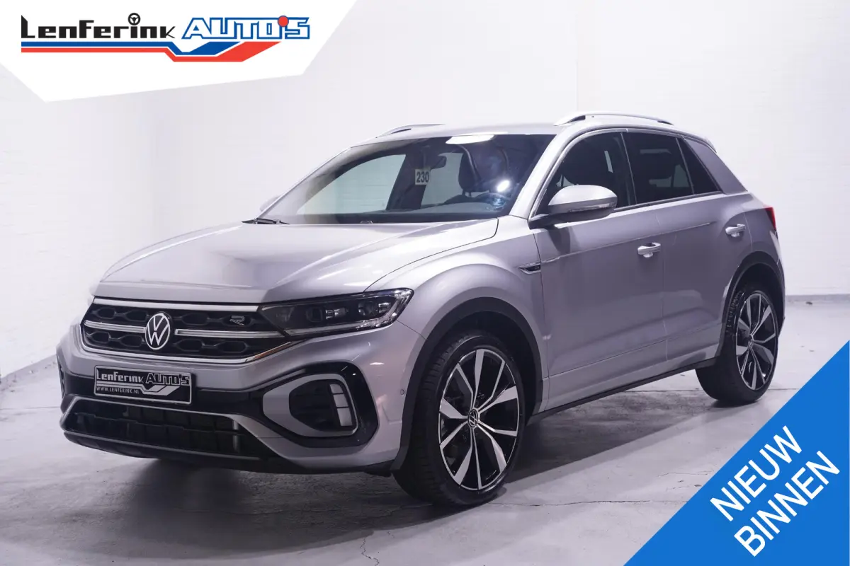 1.5 TSI 150 pk Aut. R Line Ext/Int. Matrix LED Dodehoek Assist, Elek. Achterklep, 19" LMV, App Connect, Adapt. Cruise