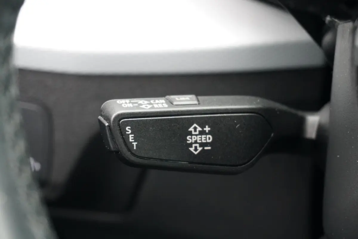 35 TFSI S Edition 150pk + NAVI / LED / STOELVERWARMING / DAB