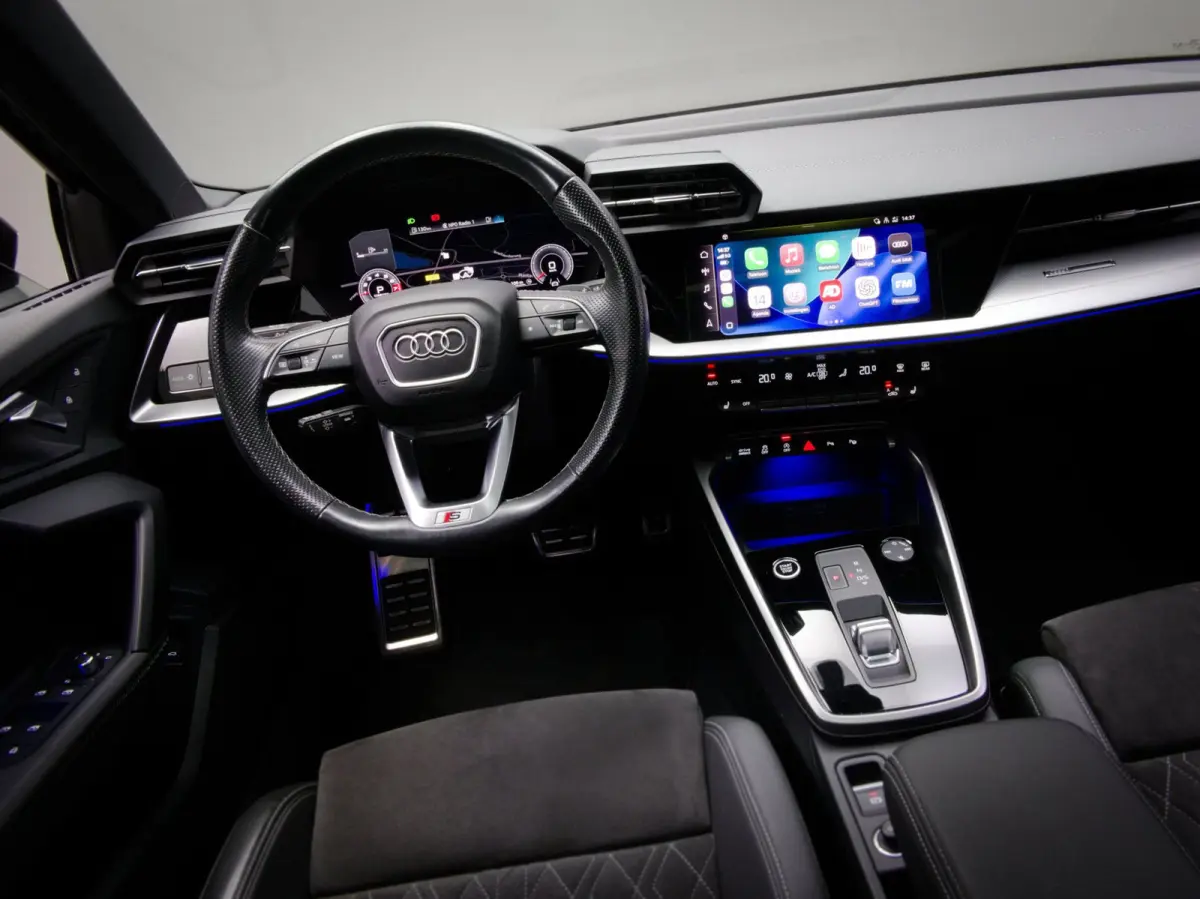 35 TFSI Edition One (RS-STOELEN, ADAPTIVE CRUISE, PANO, APPLE CARPLAY/ANDROID AUTO, STOELVERWARMING, PDC, LED)