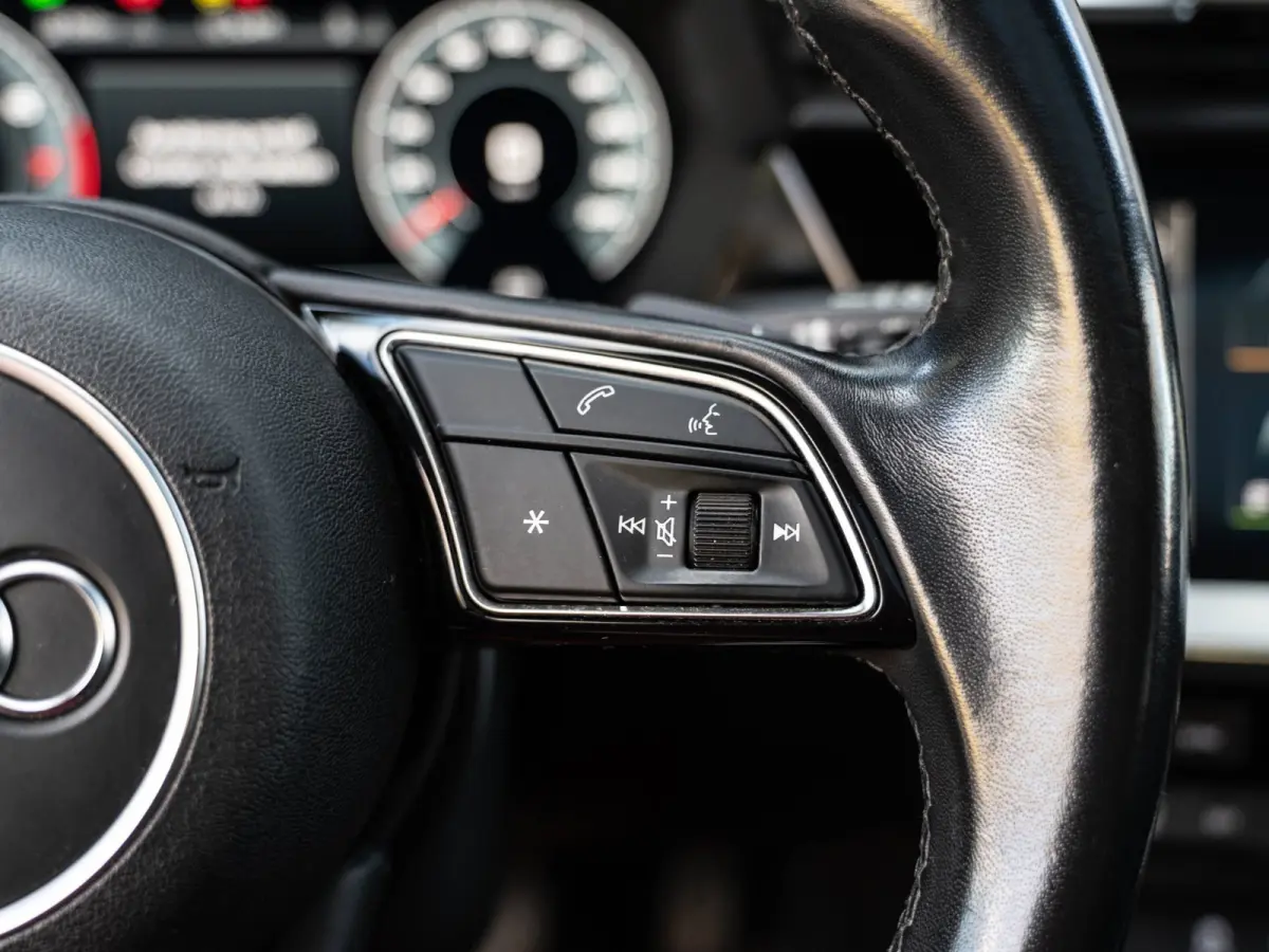 30 TFSI edition Pano/Leer/AppleCarPlay/Matrix