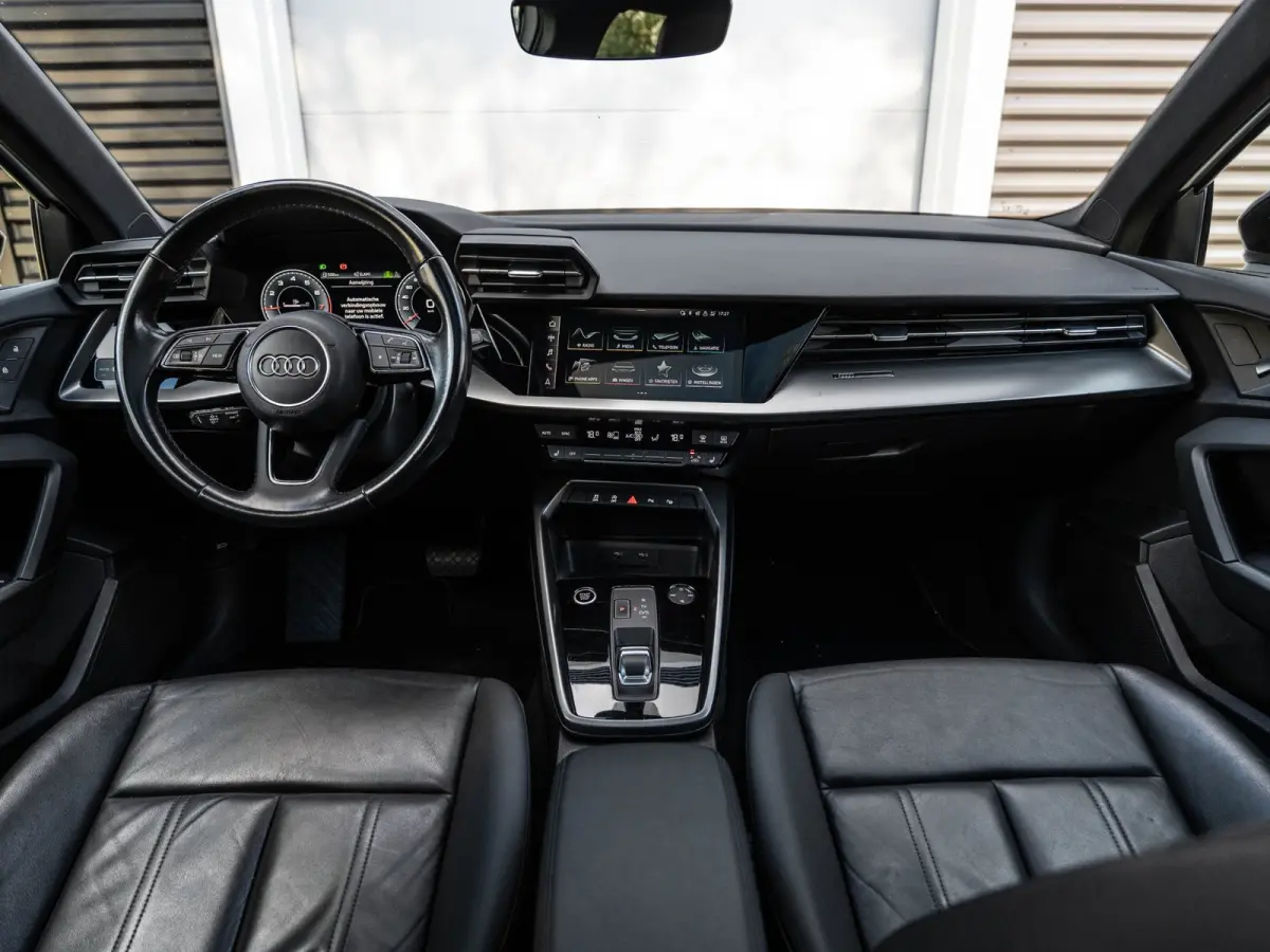 30 TFSI edition Pano/Leer/AppleCarPlay/Matrix