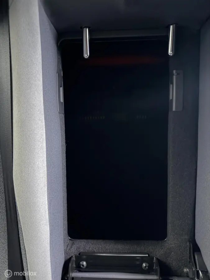 First Plus 58 kWh SOH93% 20INCH*IQLIGHTS*CARPLAY*ADABCRUISE*NAP!