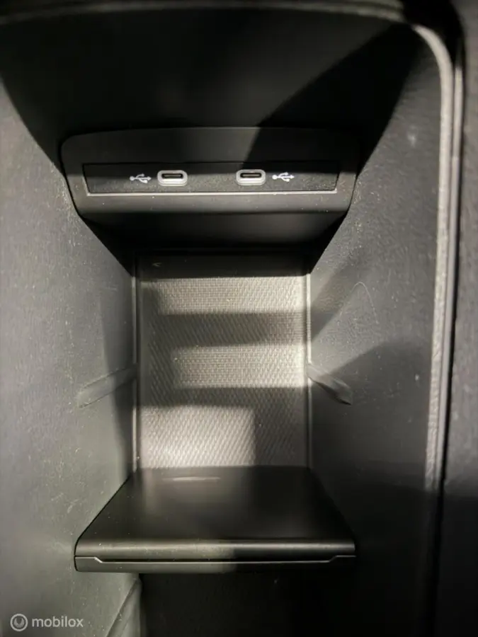 First Plus 58 kWh SOH93% 20INCH*IQLIGHTS*CARPLAY*ADABCRUISE*NAP!