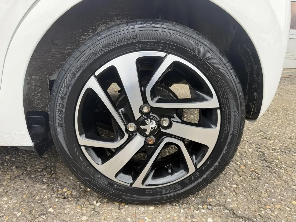 1.0 e-VTi Allure Automaat Camera Sportvelgen Navi Garantie
