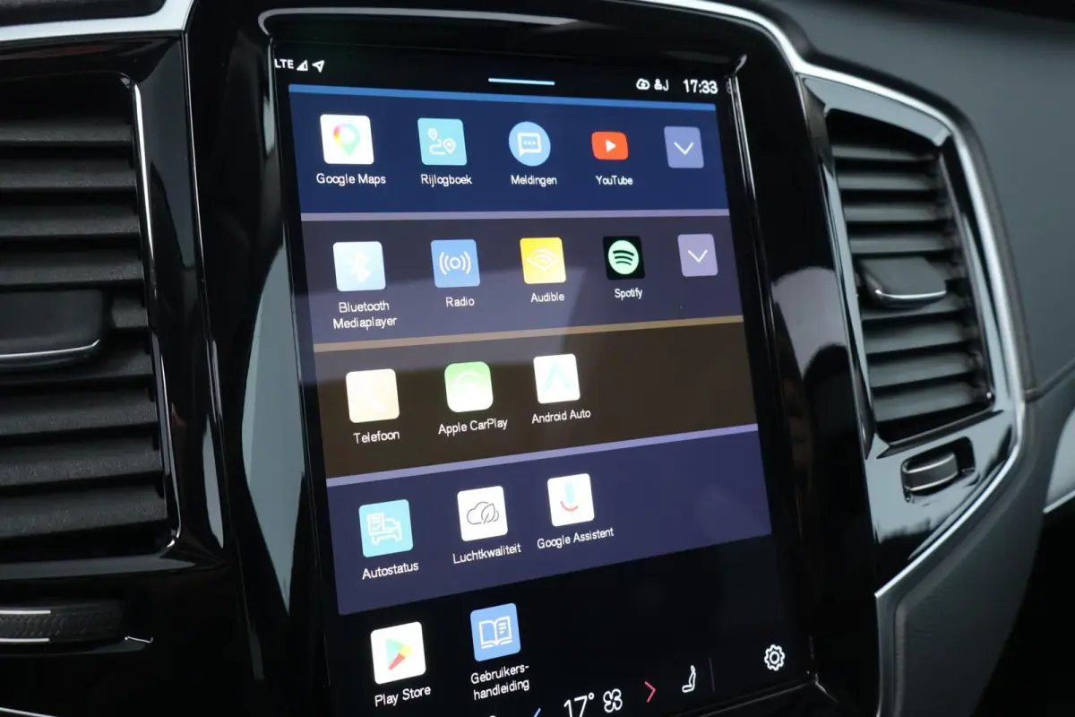 2.0 T8 Recharge AWD Plus Dark |PANO|HARMAN KARDON|MATRIX|LEDER|7P|360 CAMERA|LONG RANGE|CARPLAY