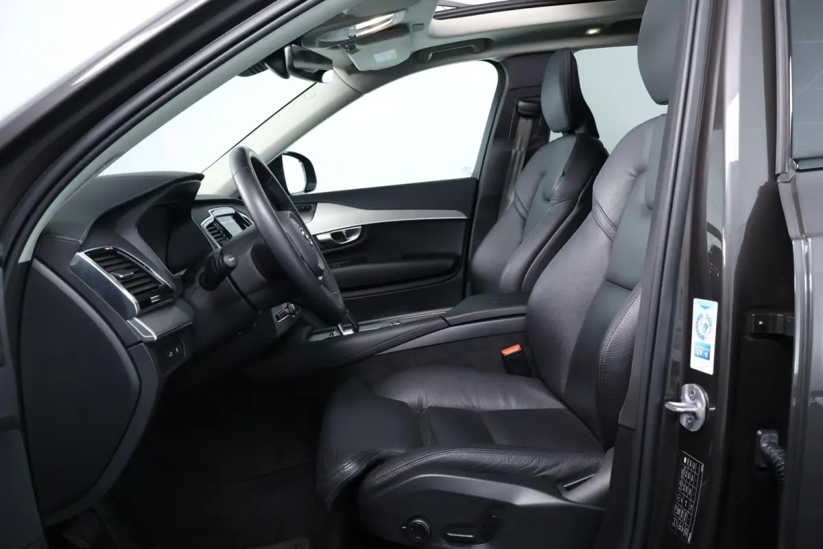 2.0 T8 Recharge AWD Plus Dark |PANO|HARMAN KARDON|MATRIX|LEDER|7P|360 CAMERA|LONG RANGE|CARPLAY